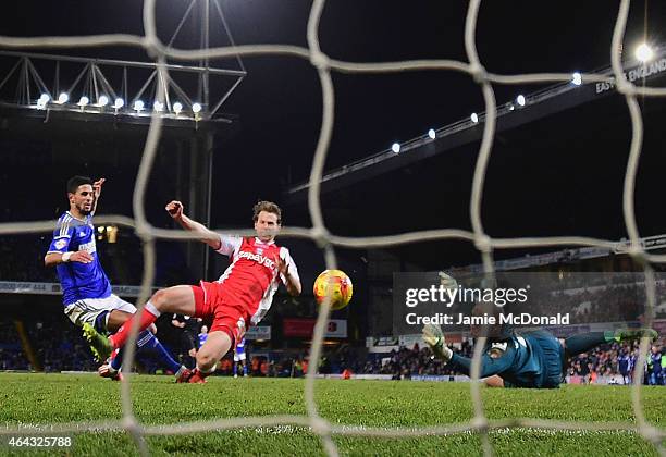 Kevin Bru of Ipswich Town beats Jonathan Spector and Darren Randolph of Birmingham City as he scores their fourth goal during the Sky Bet...