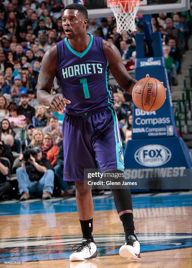 Charlotte Hornets v Dallas Mavericks