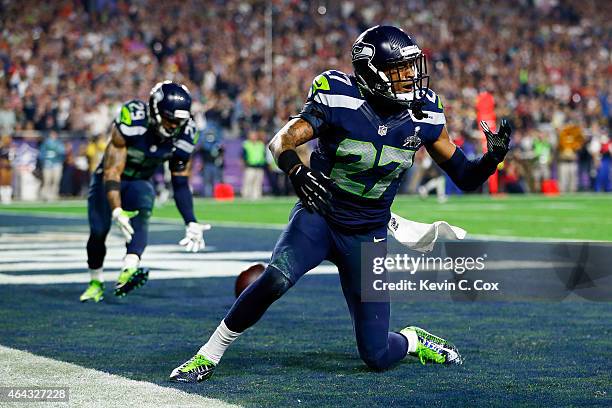 Cornerback Tharold Simon of the Seattle Seahawks reacts against the New England Patriots during Super Bowl XLIX at University of Phoenix Stadium on...