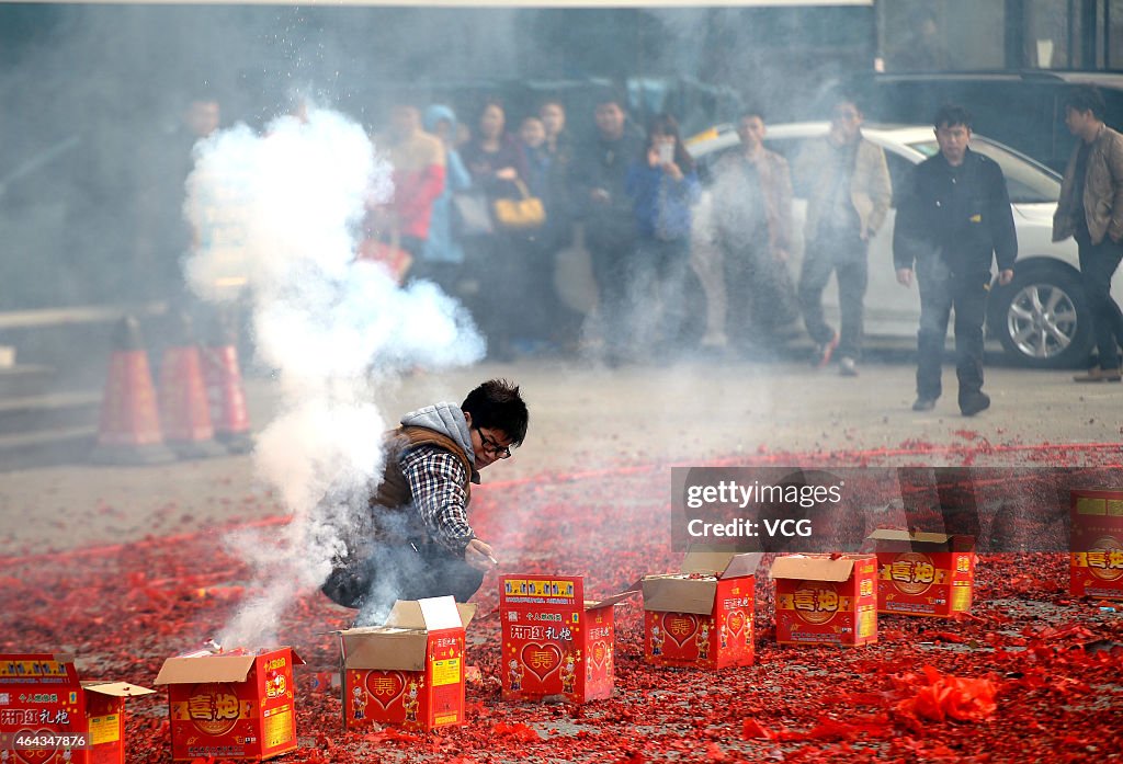 Business Open Fireworks Aggravate Air Pollution In Jinan