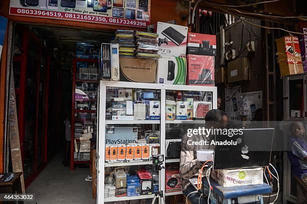 Computer Village Nigerian Computer Photos and Premium High Res Pictures - Getty Images