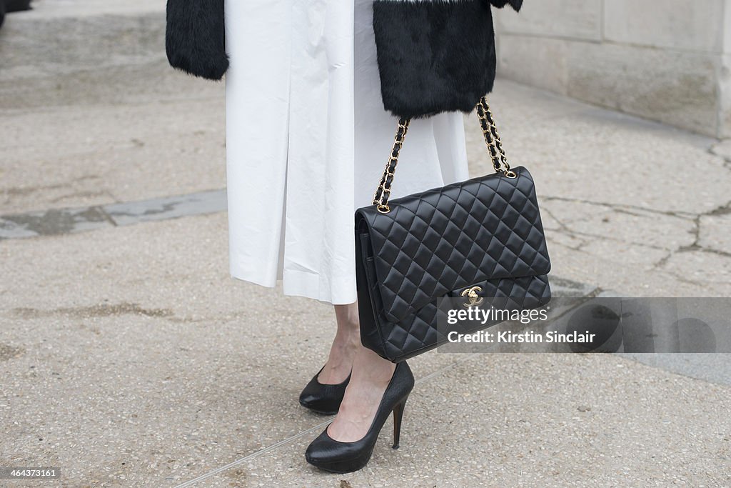 Street Style On January, 21 - Paris Fashion Week Haute Couture S/S 2014