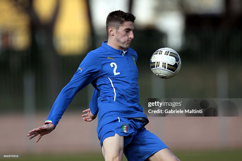 Italy U20 v Qatar U20 - International Friendly