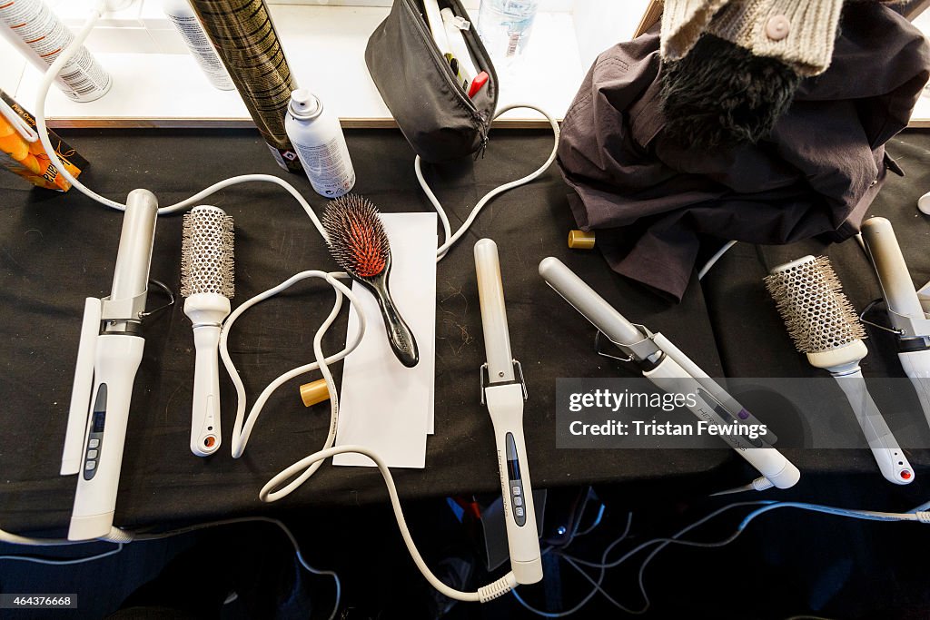 Aerial View Work Stations - LFW FW15