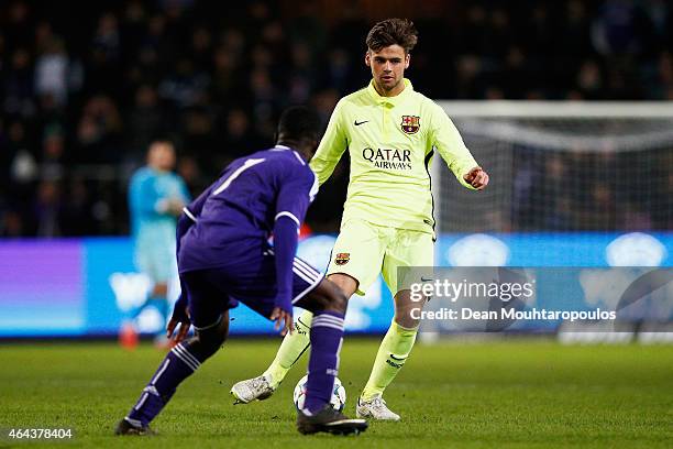 Adria Vilanova of Barcelona in action during the UEFA Youth League Round of 16 match between RSC Anderlecht and FC Barcelona held at Constant Vanden...