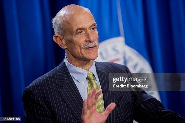 Michael Chertoff, former U.S. Secretary of Homeland Security , speaks during a news conference with Jeh Johnson, U.S. Secretary of Homeland Security...