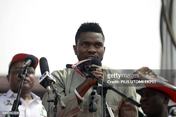 Joel Olatunde AGOI A picture taken on January 8, 2015 shows former Nigerian national football team's captain Joseph Yobo speaking during a campaign...