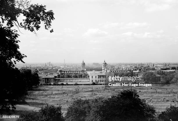 The Queen's House, from Greenwich Park, London, c1945-c1965. View of the the Queen's House, designed by Inigo Jones in the Palladian style in 1640....