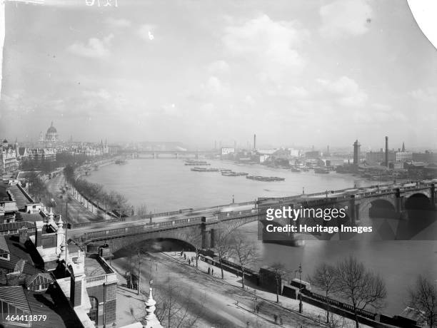 Waterloo Bridge and the River Thames, looking east from the Savoy Hotel towards the City and St Paul's Cathedral. The bridge was built in 1811-17 and...