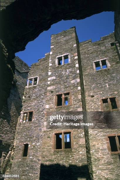 Pomeroy Exterior Of Berry Pomeroy Castle Photos and Premium High Res Pictures ...