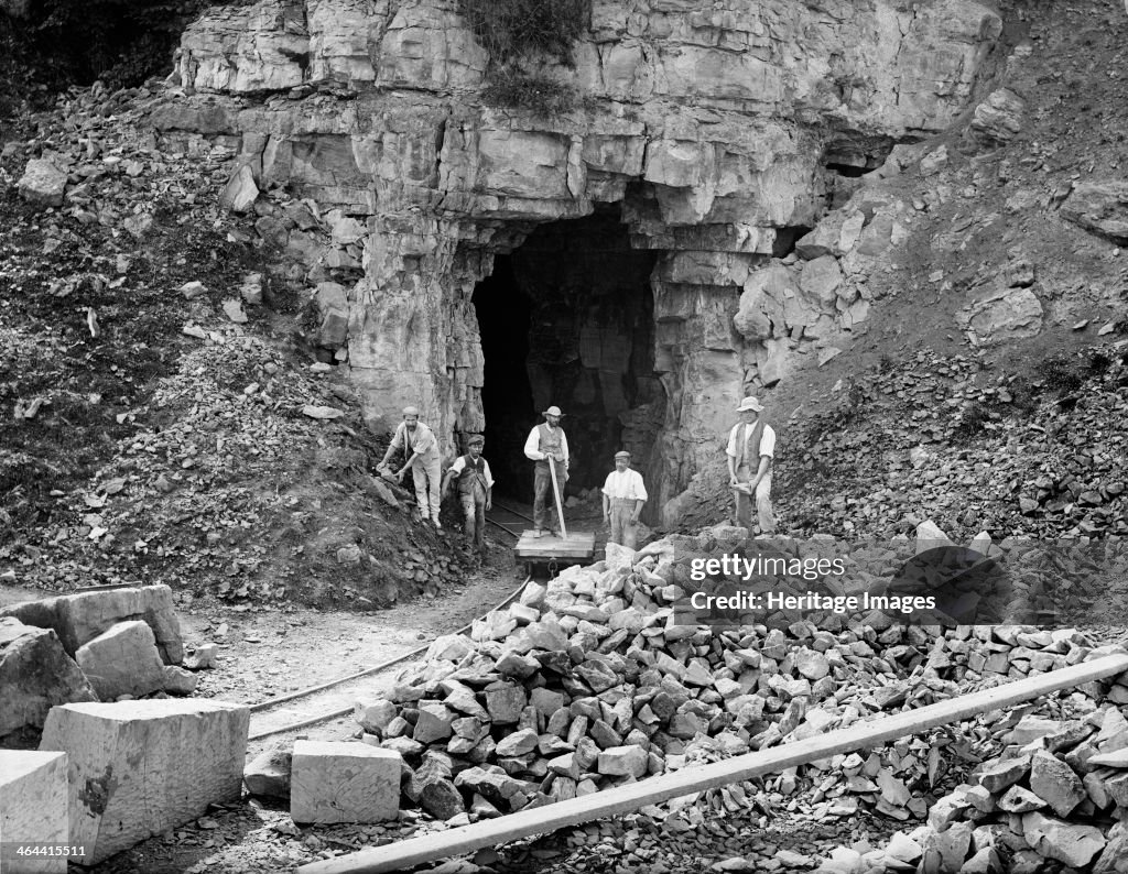 Westington Quarry, Westington, Chipping Campden, Gloucestershire, 1895. Artist: Henry Taunt