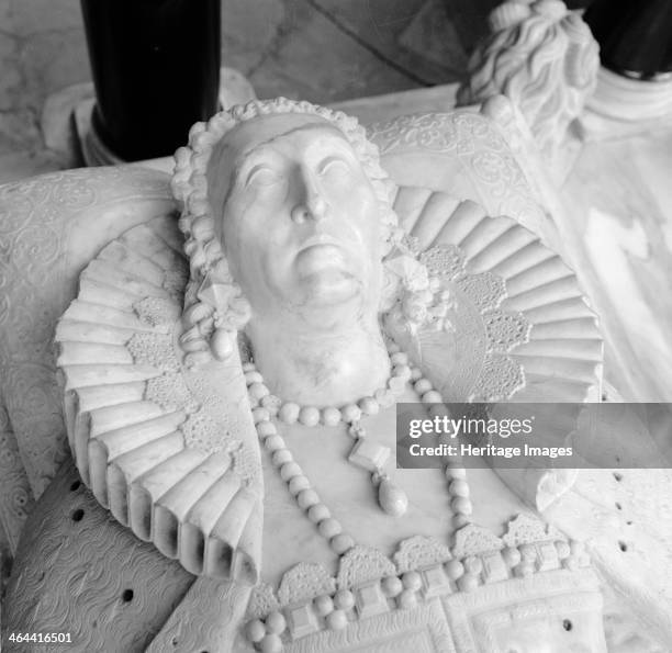 Tomb of Queen Elizabeth I, Westminster Abbey, London, 1945-1980. Photograph taken 1945-1980 of a detail of the head of Queen Elizabeth I . The white...