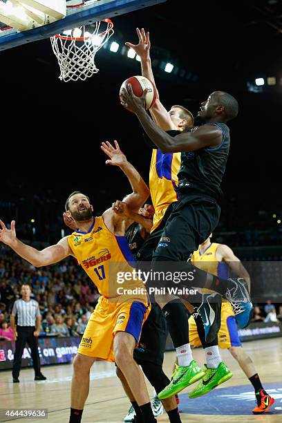 Cedric Jackson of the Breakers shoots during game one of the NBL Finals series between the New Zealand Breakers and the Adelaide 36ers at Vector...