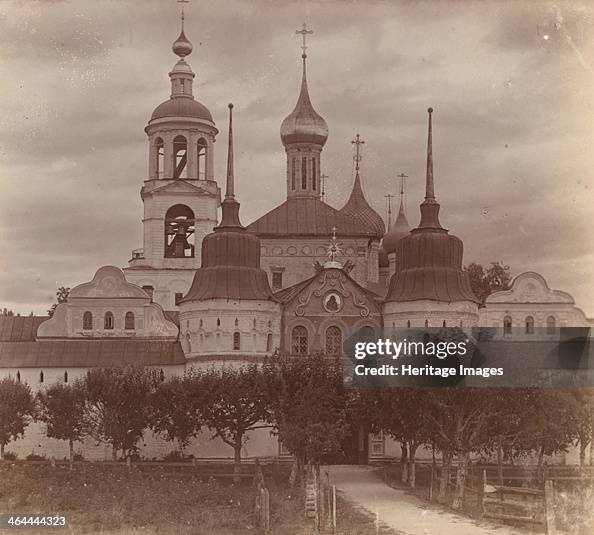 The Tolga Convent in Yaroslavl. Artist: Prokudin-Gorsky, Sergey Mikhaylovich (1863-1944) The Tolga Convent in Yaroslavl. Artist: Prokudin-Gorsky, Sergey Mikhaylovich (1863-1944)