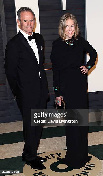 Actress Catherine O'Hara and husband production designer Bo Welch attend the 2015 Vanity Fair Oscar Party hosted by Graydon Carter at the Wallis...