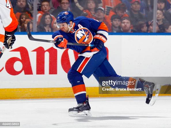 Philadelphia Flyers v New York Islanders Philadelphia Flyers v New York Islanders