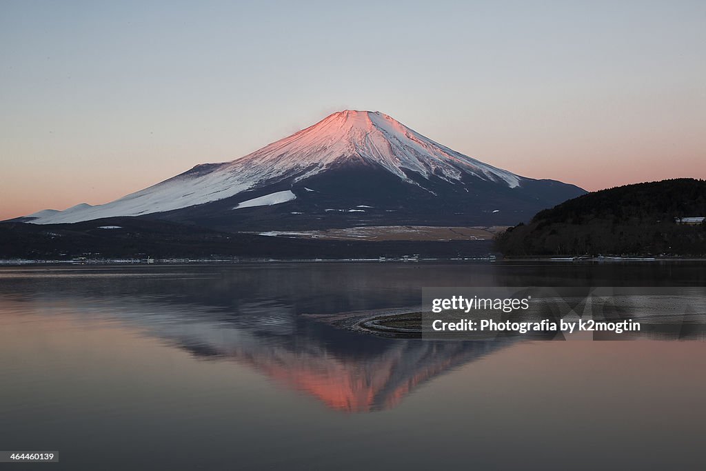 Sakasa Fuji