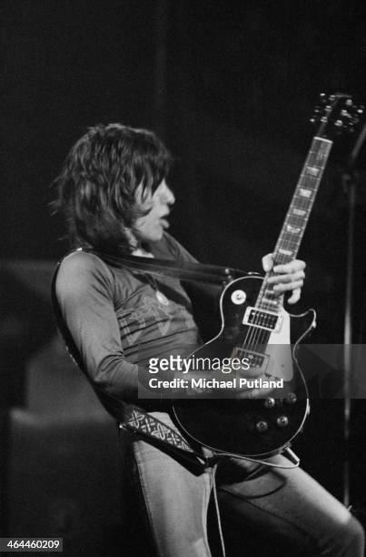 Engkish guitarist Jeff Beck performing with hard rock supergroup Beck, Bogert & Appice at the Rainbow Theatre, London, 16th January 1974.