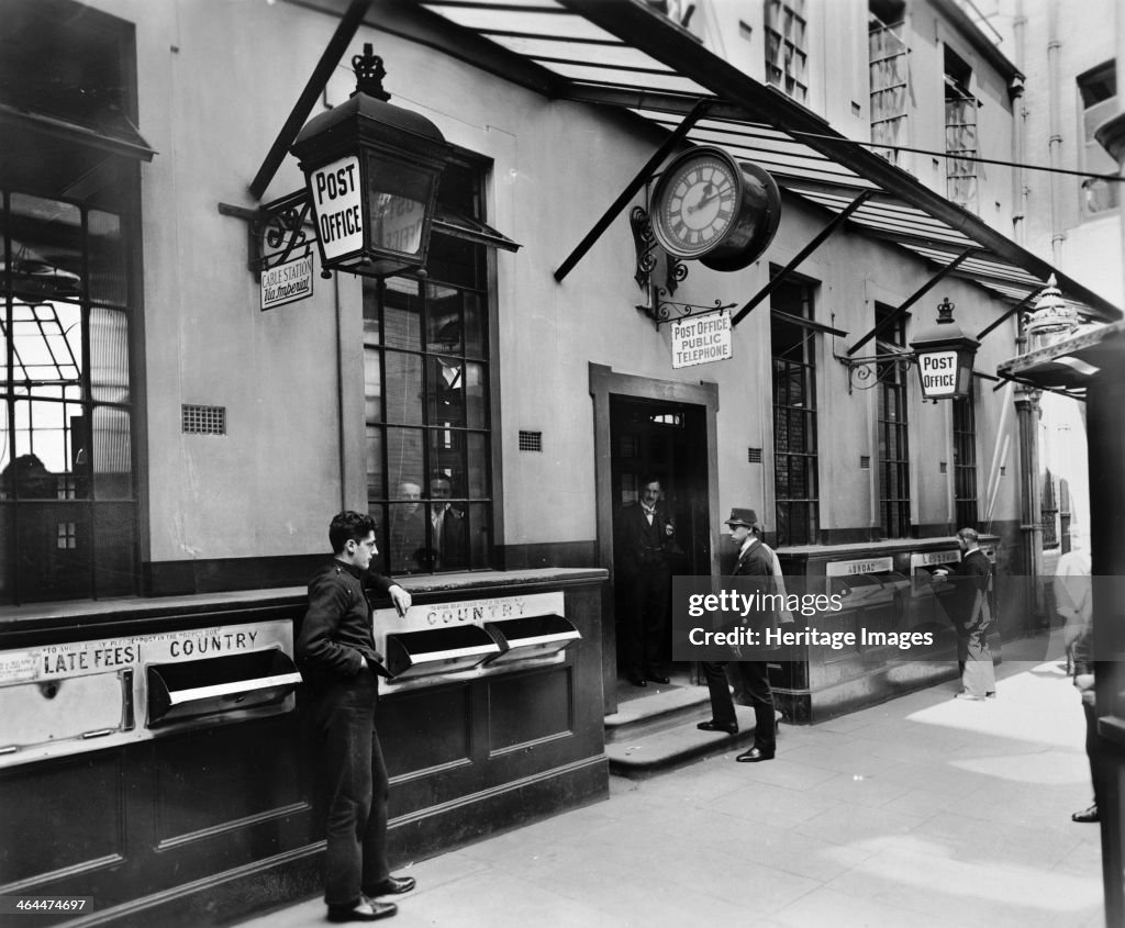 Lombard Street Post Office, City of London, c late 19th-early 20th century. Artist: George Davison Reid