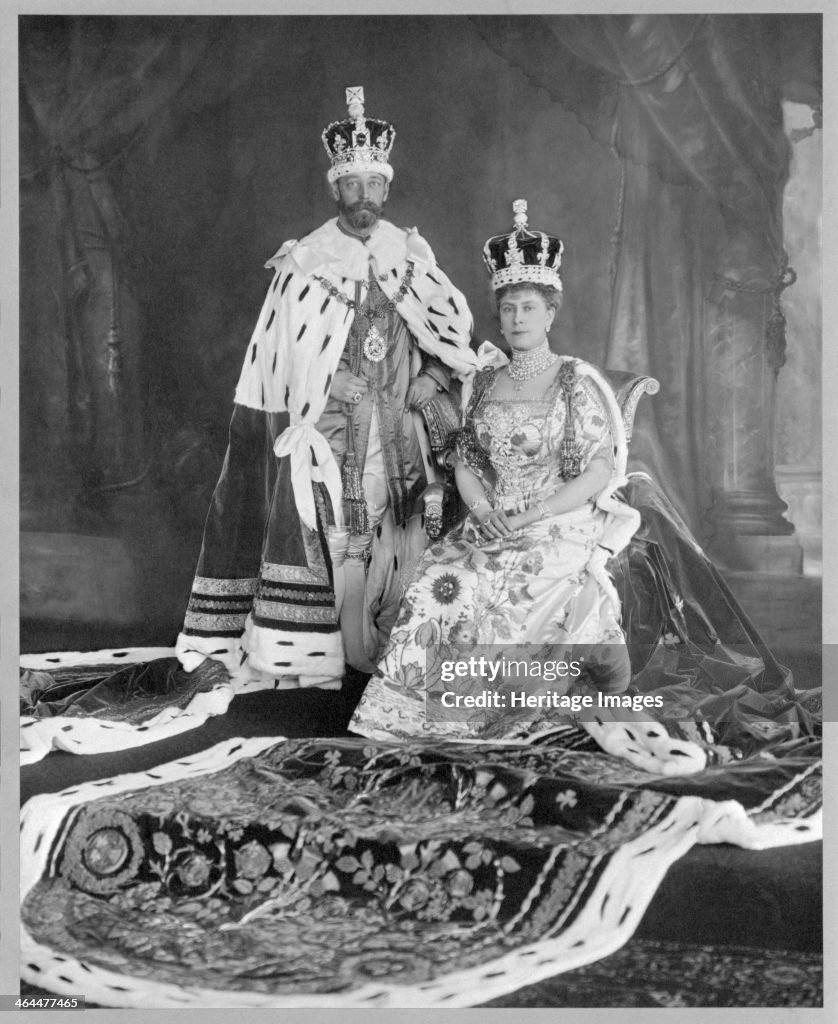 Coronation photograph of George V and Queen Mary, 1911.