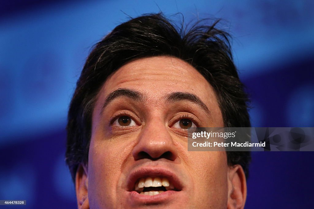 Ed Miliband Addresses Manufacturing Conference