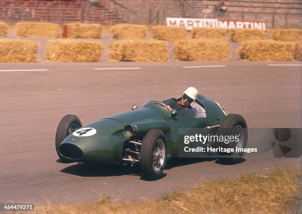 Roy Salvadori driving an Aston Martin, Dutch Grand Prix, Zandvoort, 1959. His race only lasted until lap 3, when he retired because of the engine...