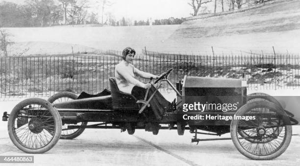 Miss Dorothy Levitt, in a 26hp Napier, Brooklands, 1908. In 1903 she won her class at the Southport Speed Trials. In 1906 she broke the women's world...