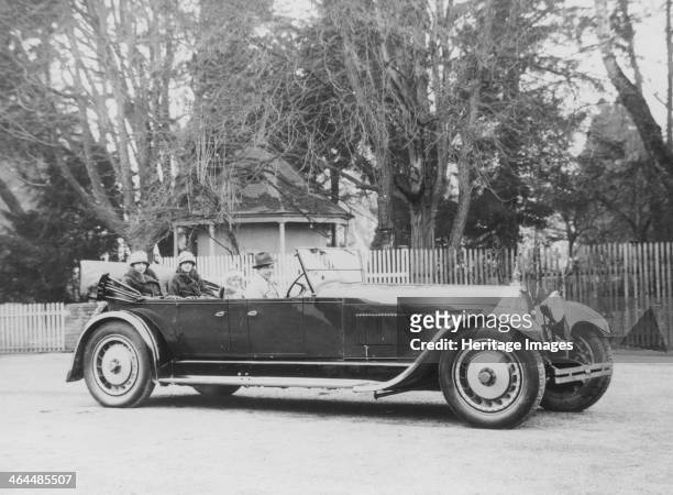 Bugatti Royale, . An example of the type 41 in the original body before rebodying in Weymann style. Two elegant women in cloche hats and fur coats...