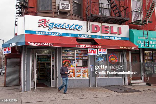 harlem grocery store - corner shop stock-fotos und bilder