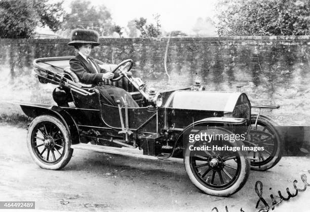 Woman at the wheel of an 8hp Humber, 1909.