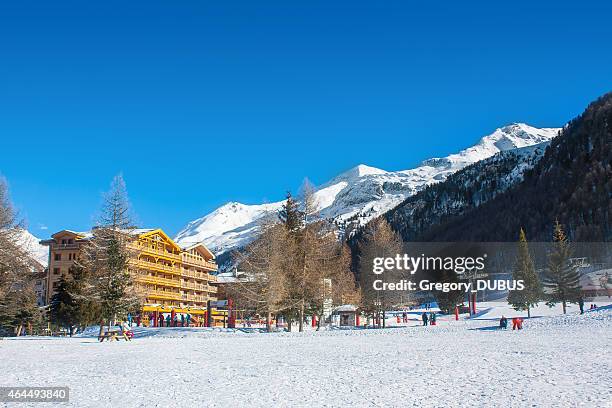 alps ski resort mountain in early winter - espace killy stock pictures, royalty-free photos & images