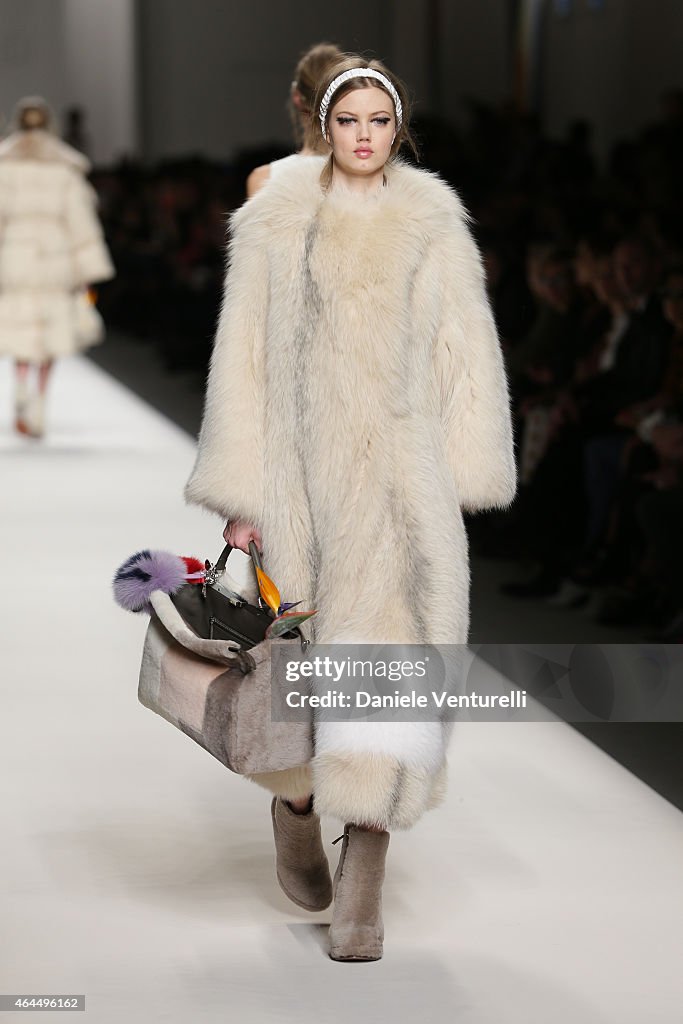 Fendi - Runway & Close-ups - MFW FW2015