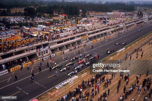 Starting grid of the French Grand Prix, Le Mans, 1967. The race was held for the first time at the new Bugatti au Mans circuit, which used the famous...