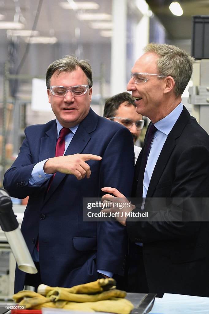 Shadow Chancellor Ed Balls Joins Scottish Labour Leader Jim Murphy For Factory Visit