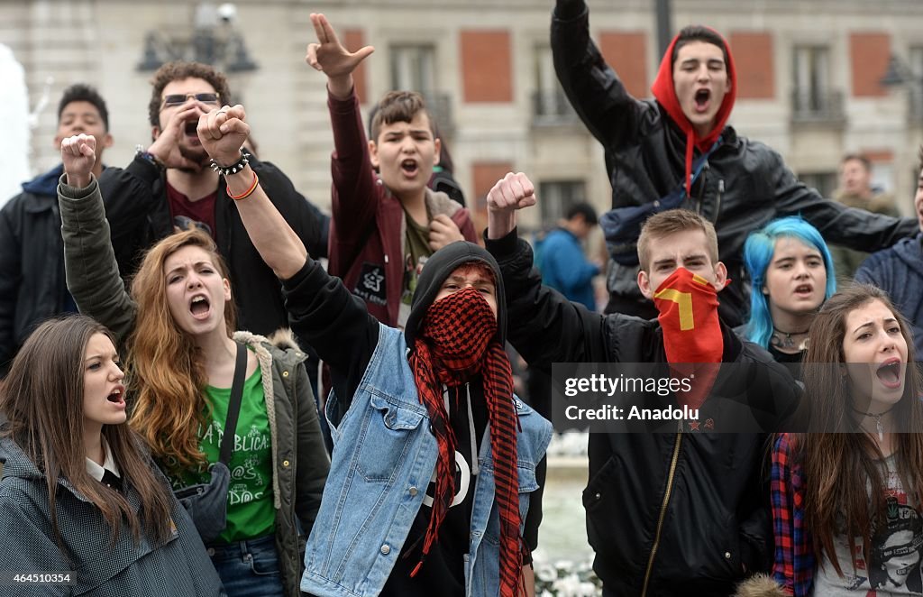 Spain's education reform protested in Madrid