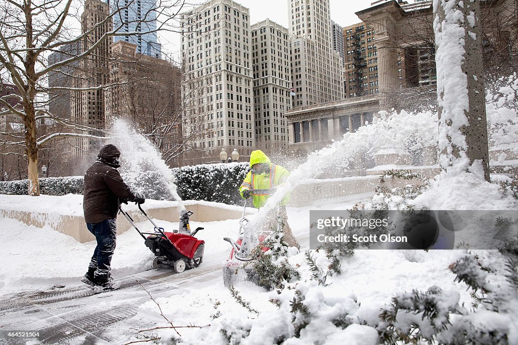 Blistery Cold Winter Continues In Chicago As More Snow Falls