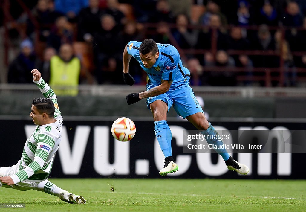 FC Internazionale Milano v Celtic FC - UEFA Europa League Round of 32