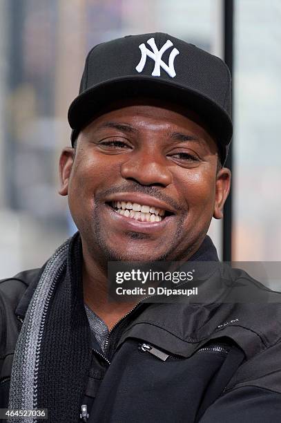 Mekhi Phifer visits "Extra" at their New York studios at H&M in Times Square on February 26, 2015 in New York City.