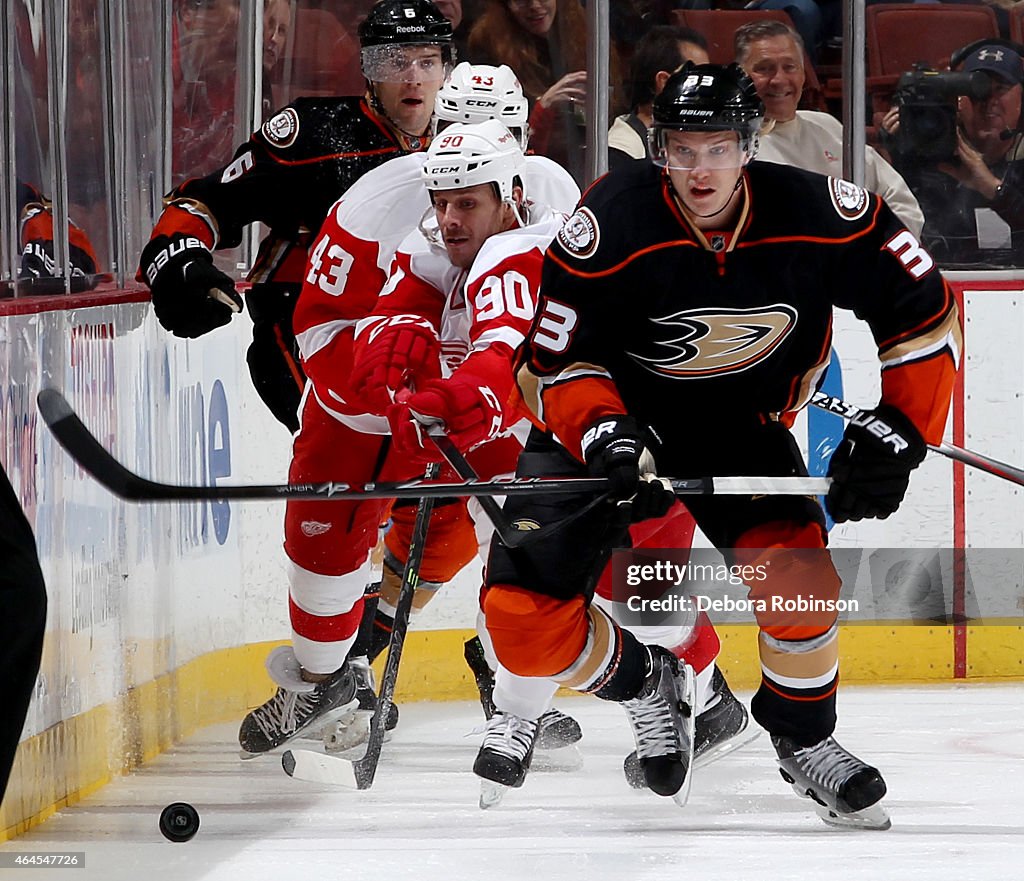 Detroit Red Wings v Anaheim Ducks