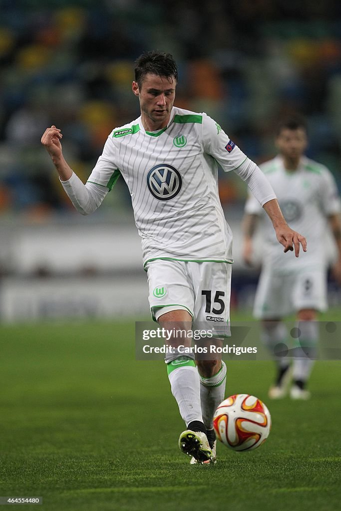 Sporting Clube de Portugal v VfL Wolfsburg - UEFA Europa League Round of 32