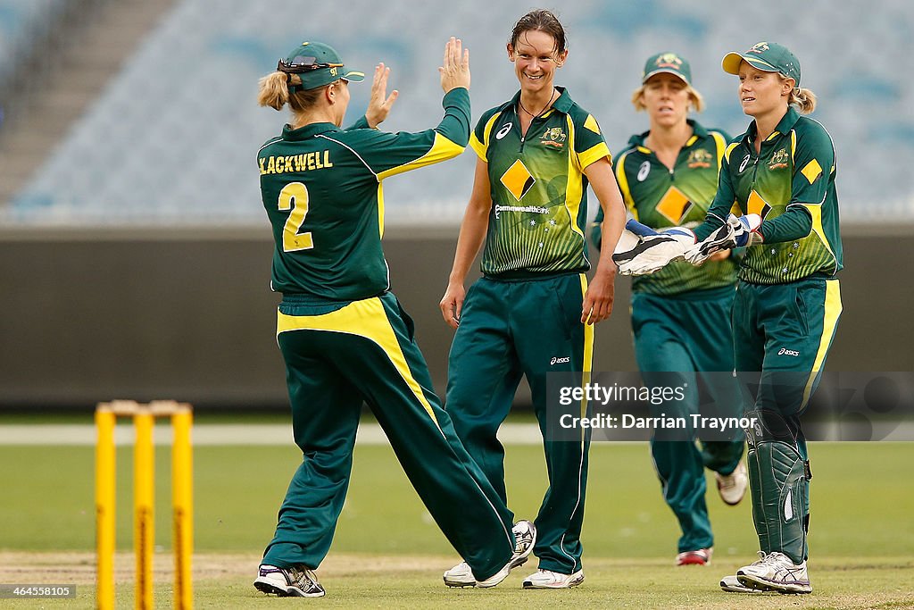 Australia v England - Women's ODI: Game 2