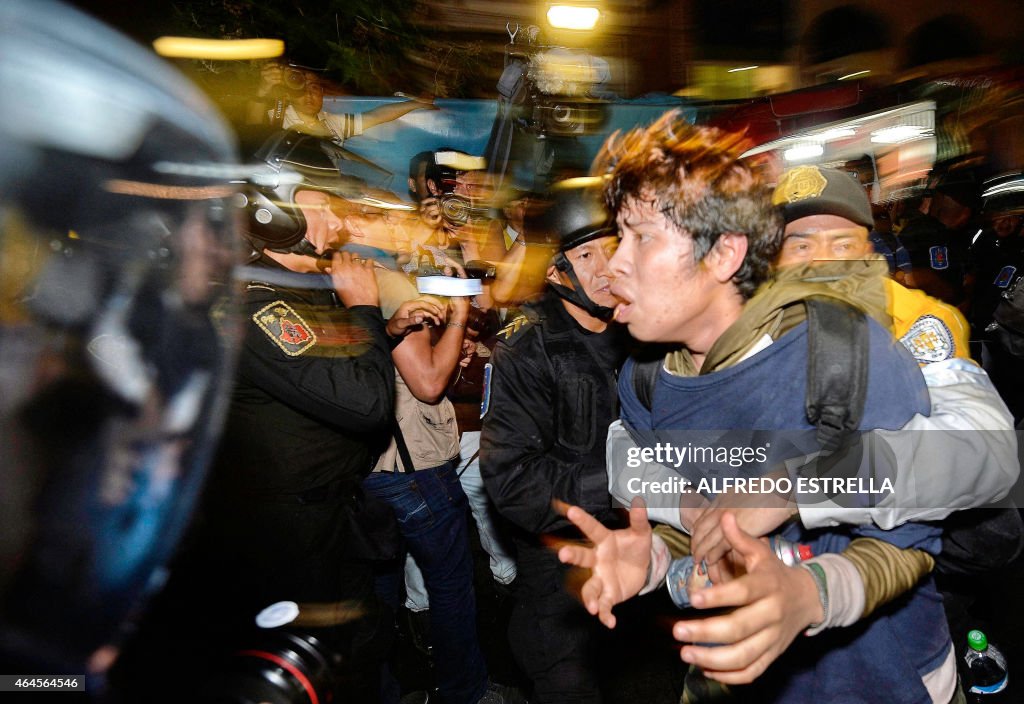 TOPSHOT-MEXICO-CRIME-STUDENTS