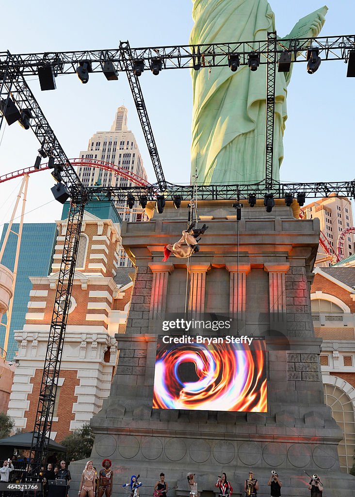 ZUMANITY By Cirque du Soleil Brings Sexy To The Strip With Exciting Outdoor Performance At New York-New York Hotel & Casino