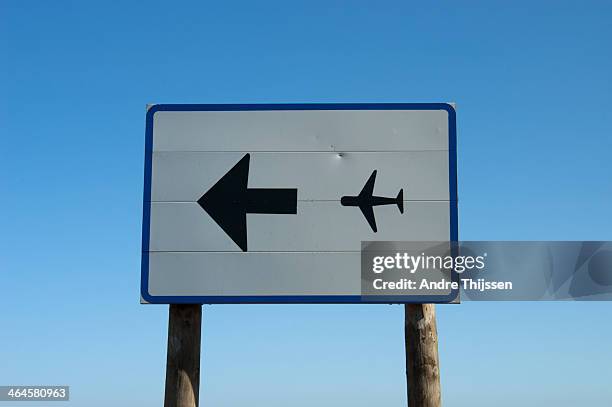 Sign Writing Plane 101 Airplane Sky Writing Stock Photos, High-Res Pictures, and Images ...