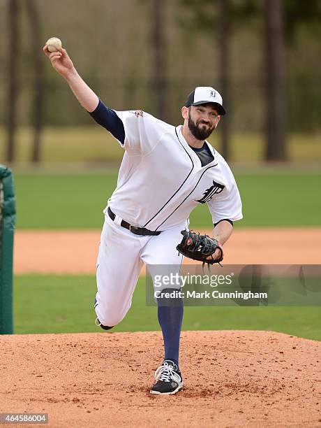 Josh Zeid of the Detroit Tigers pitches during Spring Training workouts at the TigerTown facility on February 26, 2015 in Lakeland, Florida.