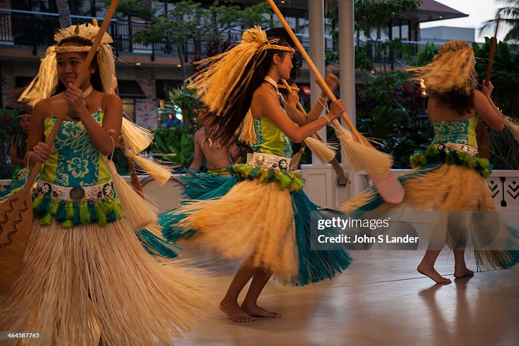 Hula dance was developed in the Hawaiian Islands by the...