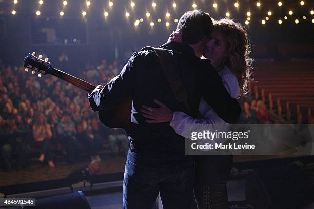 That's the Way Love Goes" - Rayna's anniversary of her induction into the Grand Ole Opry is cause for celebration and guest starring cameos by...