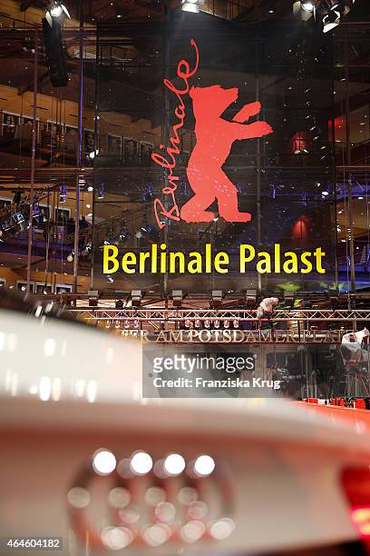 Shuttle car arrives at the red carpet for the Closing Ceremony of the 65th Berlinale International Film Festival on February 14, 2015 in Berlin,...