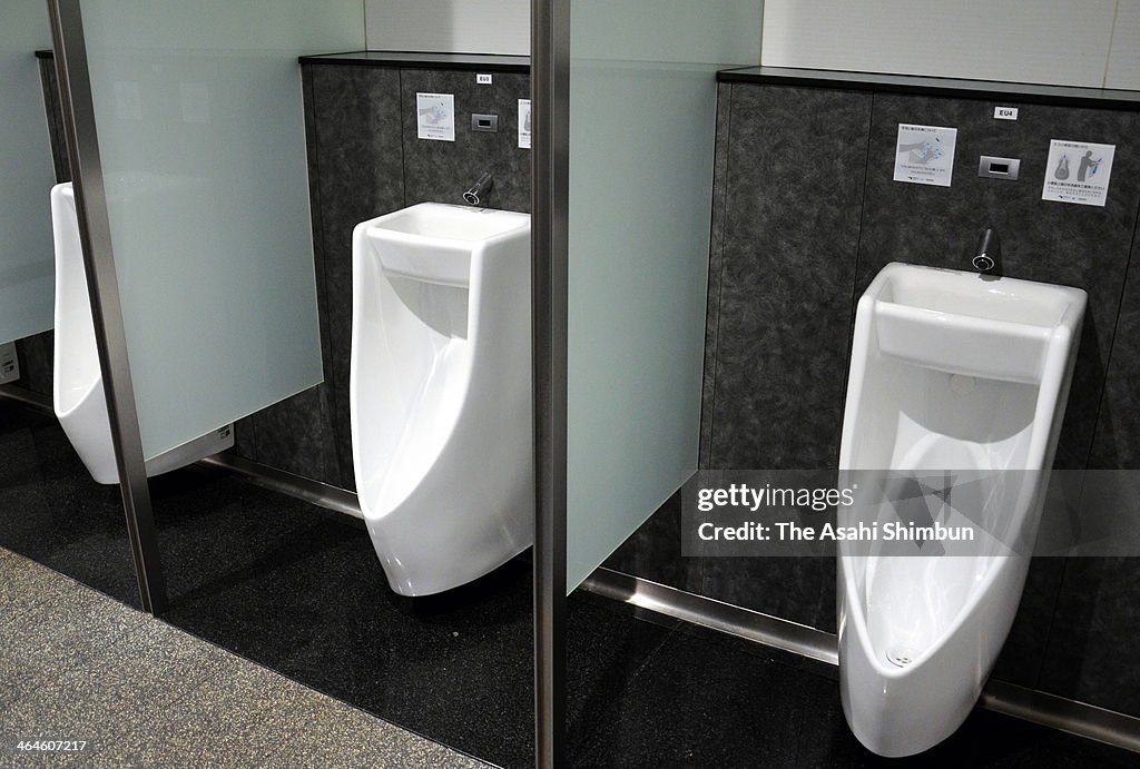 Urinals Equipped Wash-Hand Basin On The Top Get Popularity