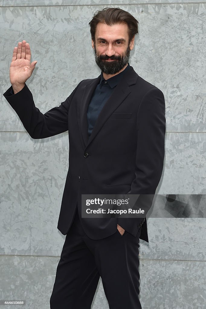 Emporio Armani - Front Row - MFW FW2015